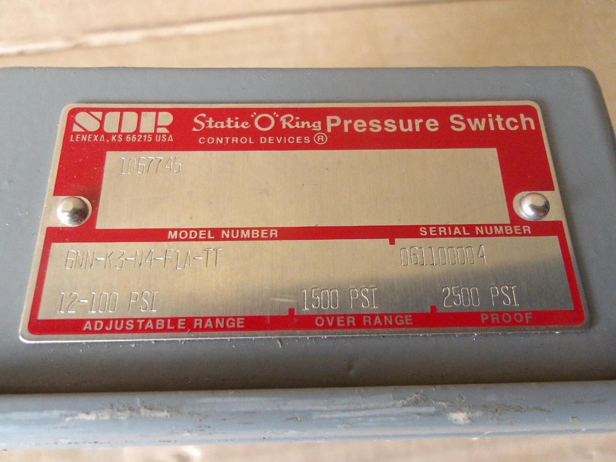 Used STATIC-O-RING 6NN-K3-N4-F1A-TT PRESSURE SWITCH, #79225G NEW