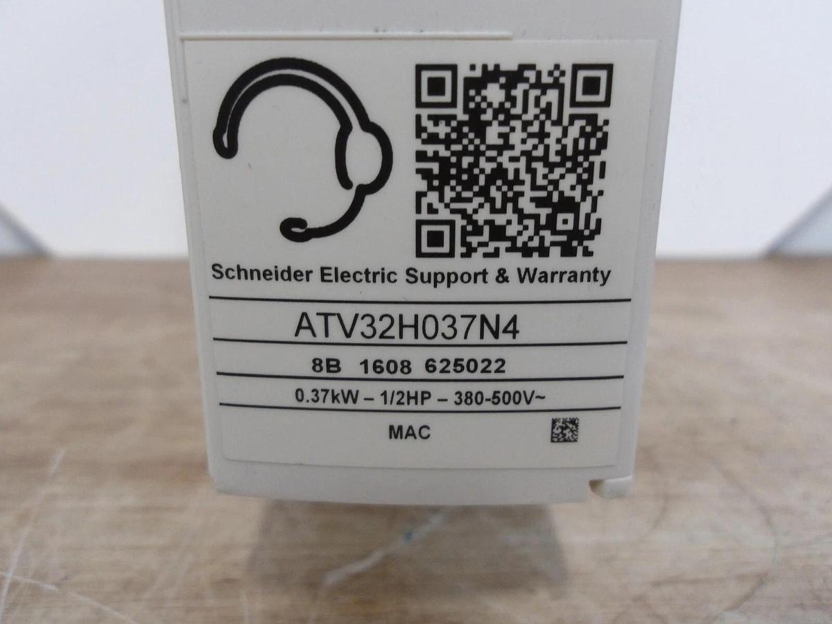 SCHNEIDER ALTIVAR ATV32H037N4 CONTROLLER 0.37KW-1/2 HP, #3101210G NIB