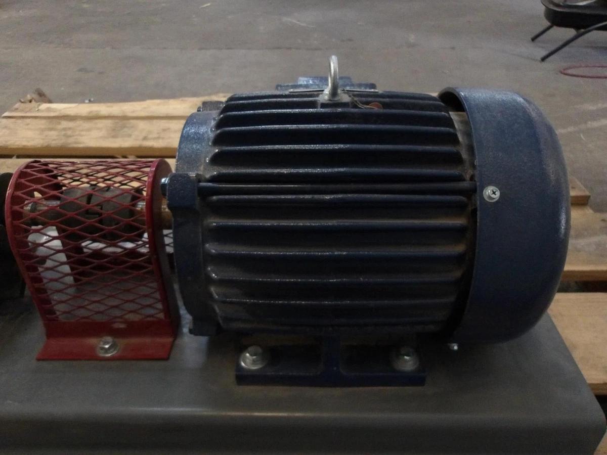 Used ROPER 1-1/2" PUMP W/ 5 HP MOTOR, #11111140GJW NEW
