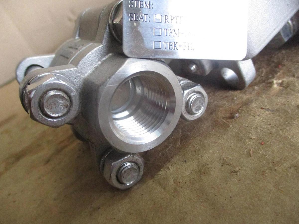 Used FLOW-TEK 1/2" STAINLESS CONTROL BALL VALVE, #68933J NEW