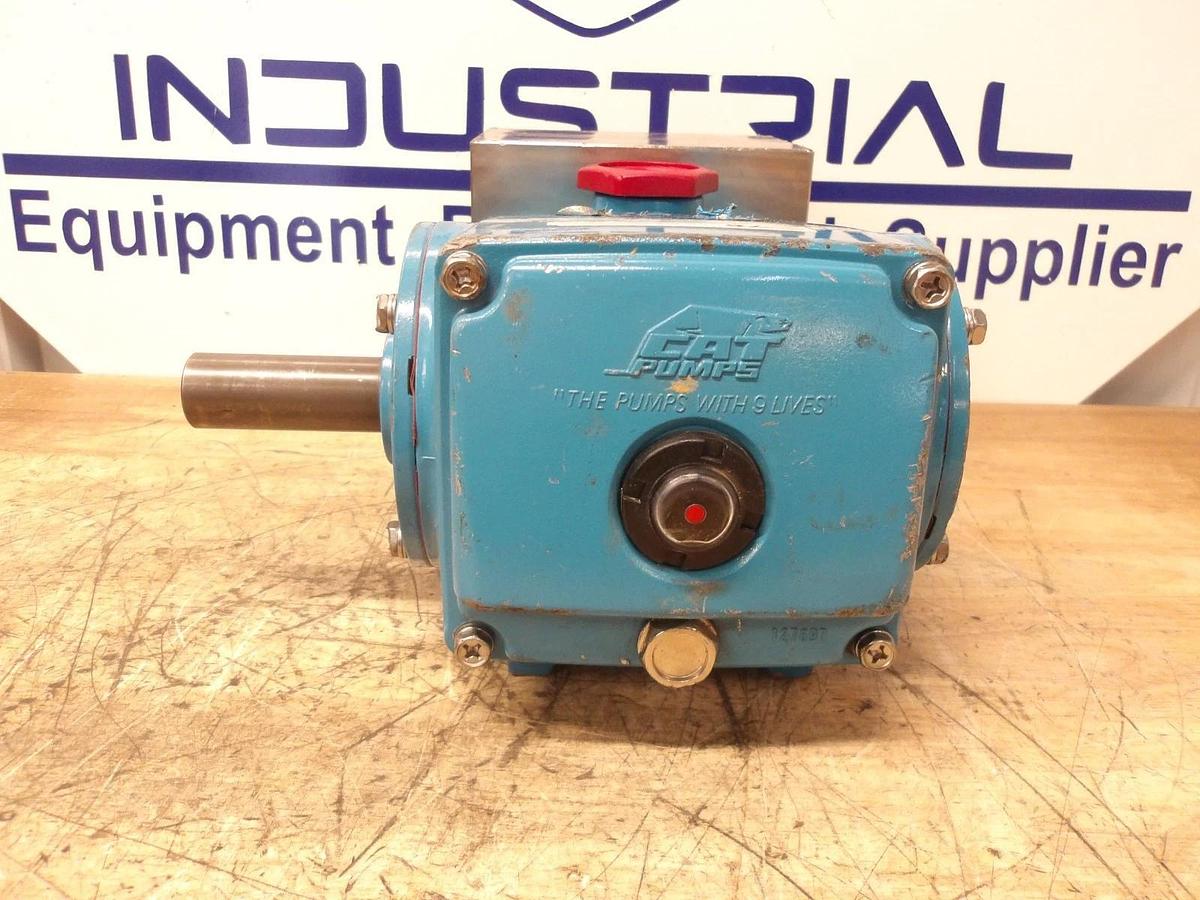 Used CAT 786 TRI-PLEX PUMP, S/S HEAD, #541043G USED