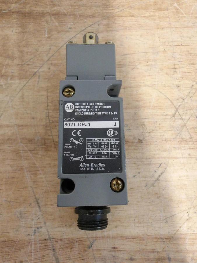 Used ALLEN BRADLEY 802T-DPJ1 LIMIT SWITCH, #56204G USED