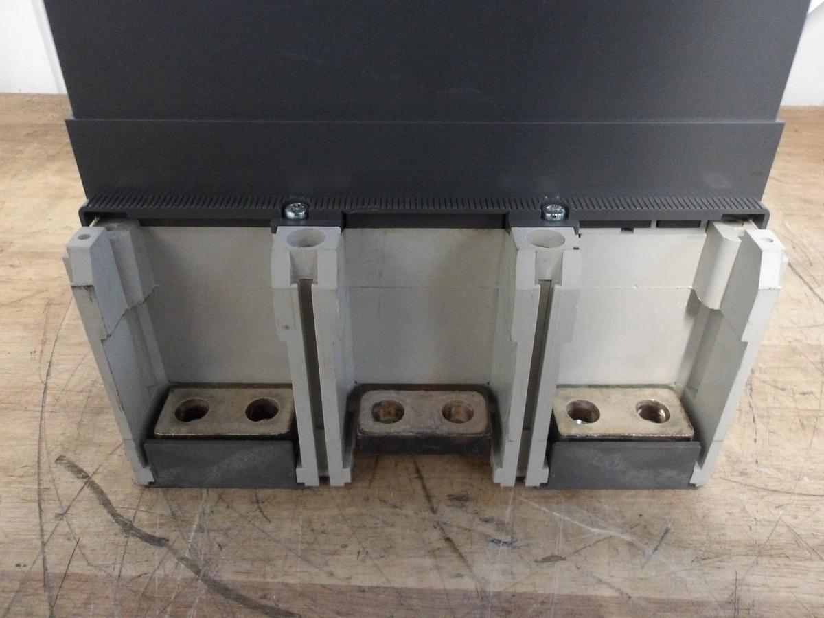 Used ABB SACE TMAX T7D - 1600 CIRCUIT BREAKER, #910309G USED