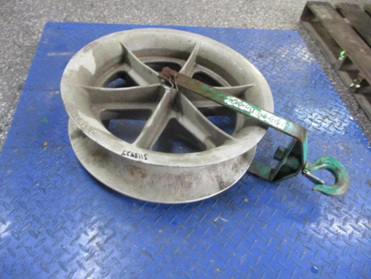 Used GREENLEE 24" HEAVY DUTY SUPER-TUGGER 6124, #311852J USED