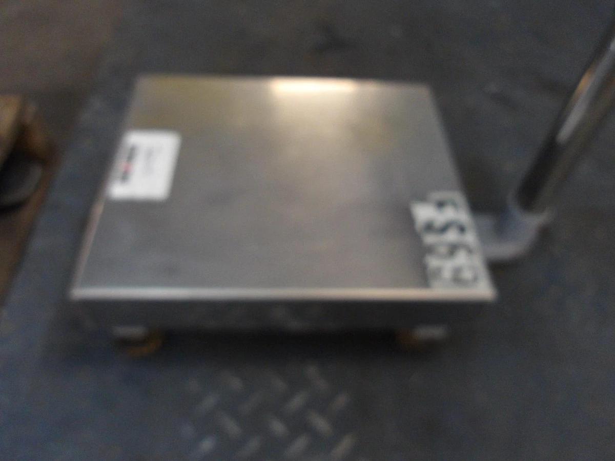 Used OPTIMA OP-900A-MS DIGITAL WEIGHT SCALES 0-200 LBS, #812942G USED