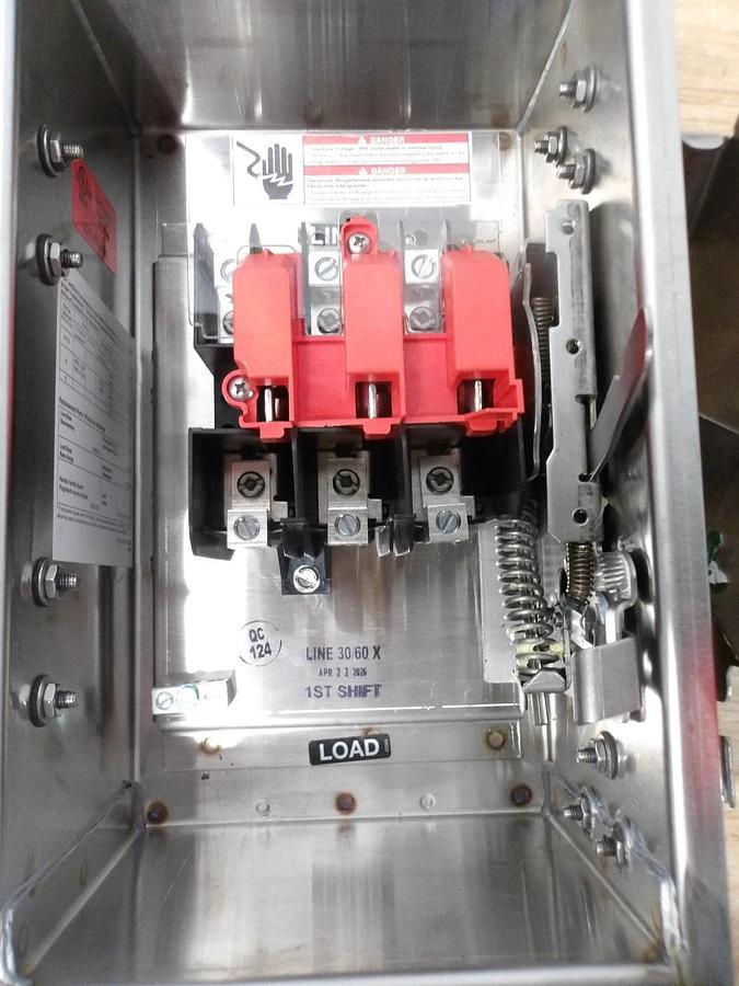 Used SIEMENS 30 AMP S/S SAFETY SWITCH 600/250 V, #716904G NEW