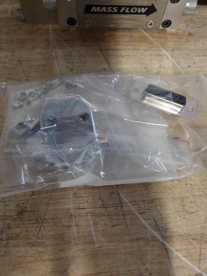 SIERRA 830M-3-OVI-D-VI SIDETRAK 800 MASS FLOW CONTROLLER, #516943G NIB