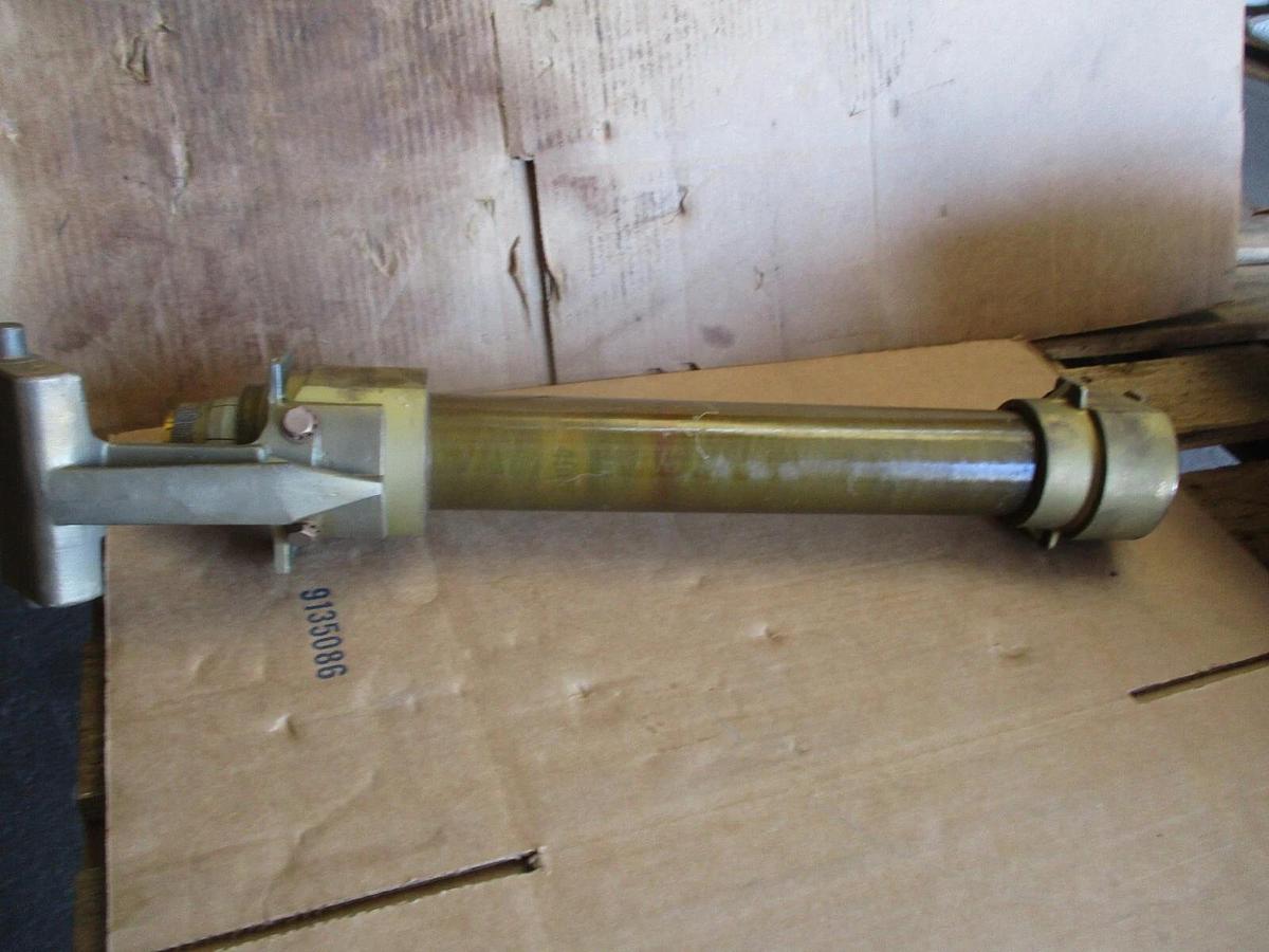 Used S&C 86642R2 POWER FUSE HOLDER (400E), #95225J USED