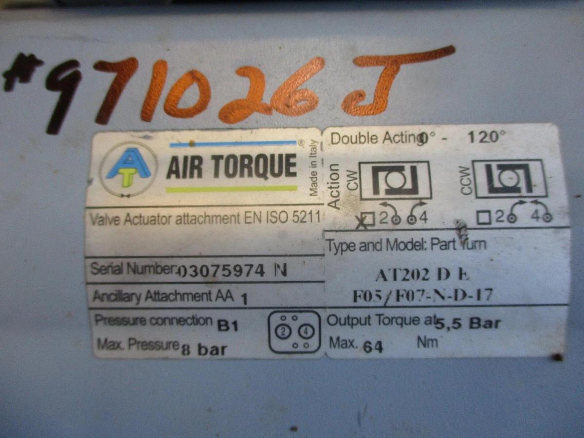 Used HYGIENIC PIGGABLE 3-WAY STAINLESS 1-1/2" DIVERTER VALVE W/ ACTUATOR, #971026J