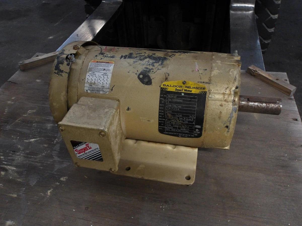 Used BALDOR RELIANCE 3 HP MOTOR, FR 182T, 3450 RPM, 208-230/460 V, #723956G USED