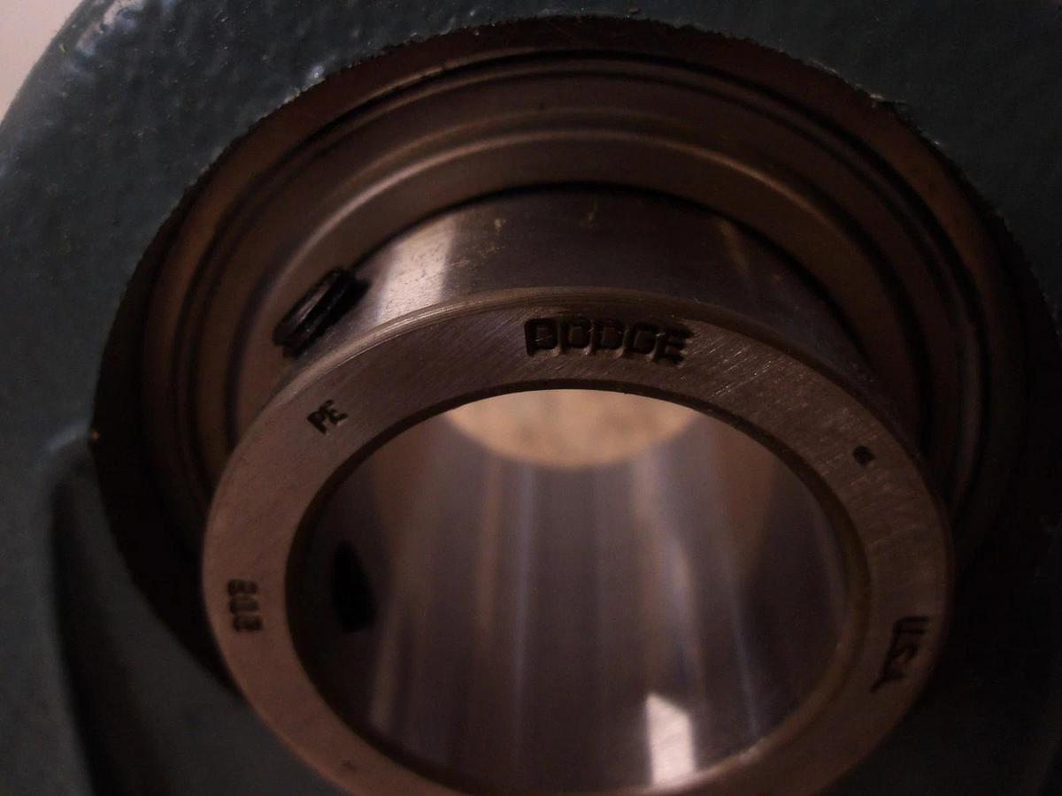 DODGE 123936-P2B-SCBAH-108 PILLOW BLOCK BEARING, #727314G NIB