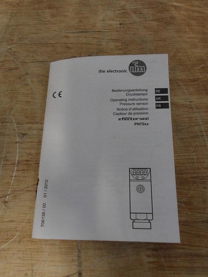 IFM PN7001 PRESSURE SENSOR SWITCH, #3211230G NIB