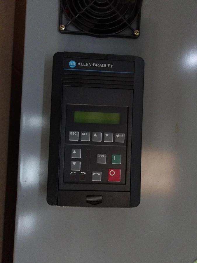 Used ALLEN BRADLEY 1336F CENTERLINE BUCKET W/ 3 HP DRIVE, #1029942G USED