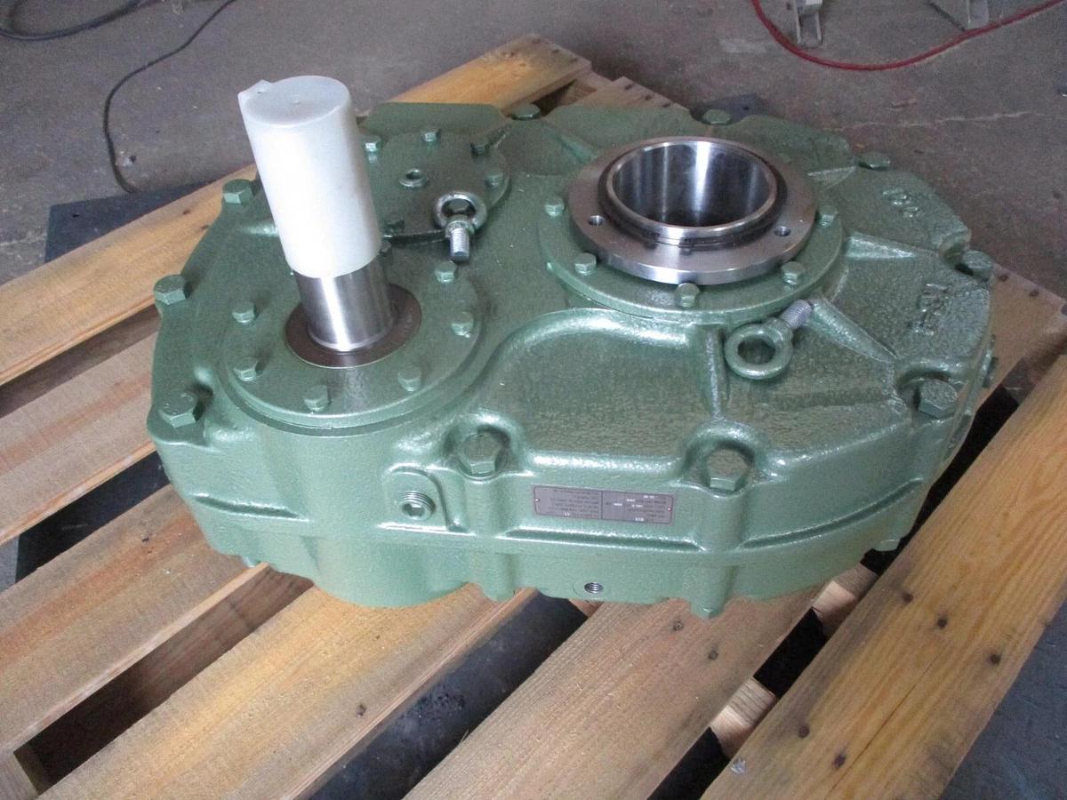 Used ICC TXS-8 TORQUE-ARM SPEED REDUCER, #8311037JW NEW