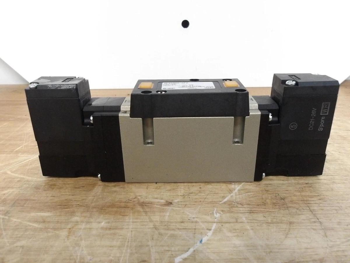 Used SMC VFS3600-5FZ PNEUMATIC SOLENOID VALVE, #371053G NEW