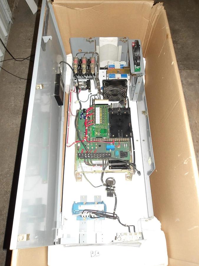 Used ALLEN BRADLEY 1336S CENTERLINE BUCKET W/ 3HP DRIVE, #1028216G USED