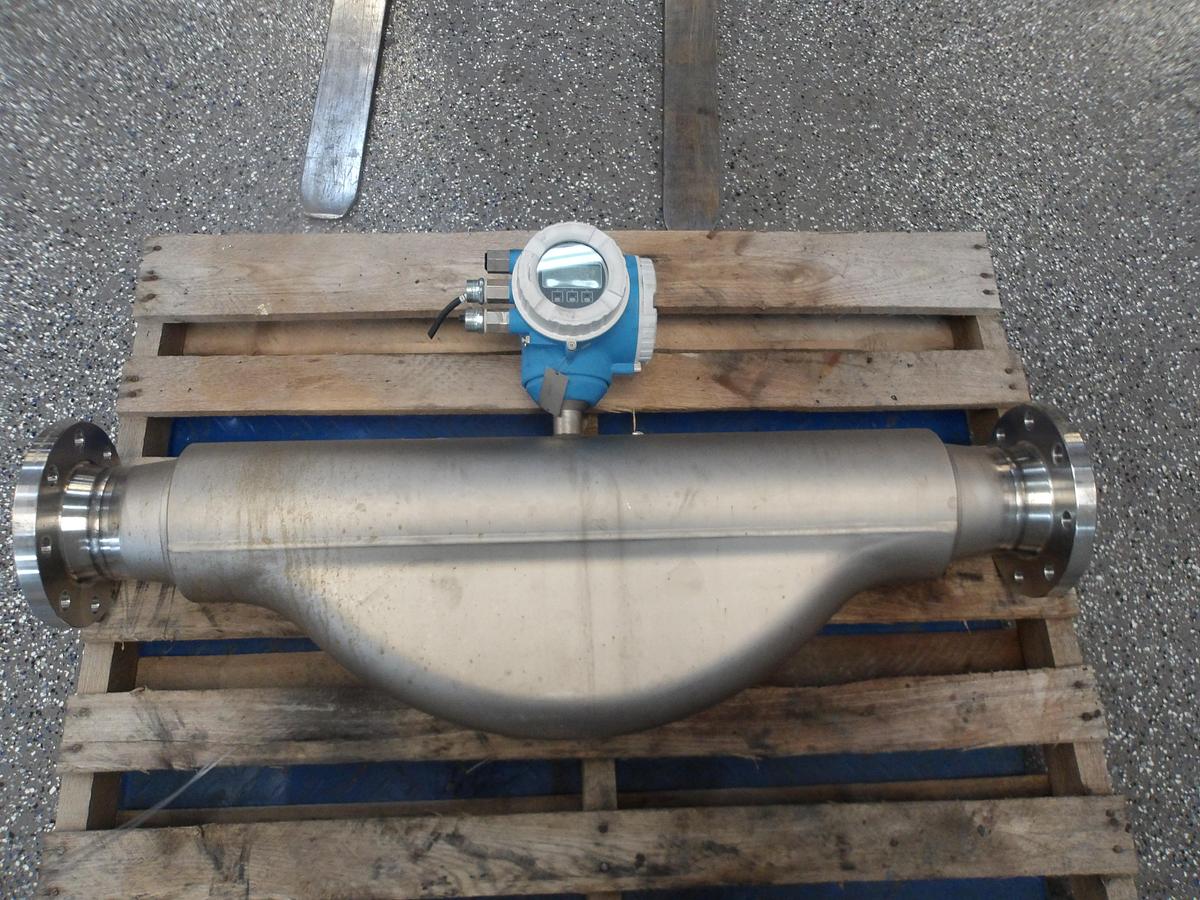 Used ENDRESS HAUSER PROMASS 4" MASS FLOW TUBE