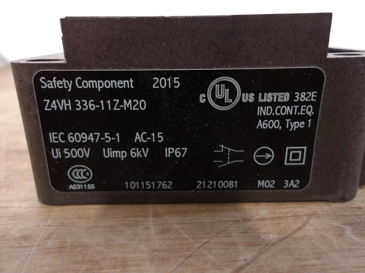 SCHMERSAL 101151762 LIMIT SWITCH Z4VH336-11Z-M20, #2261030G NIB