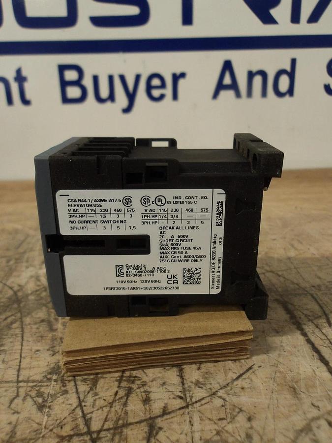 SIEMENS 7 AMP CONTACTOR 110/120 V (LOT OF 4) #79945G NIB