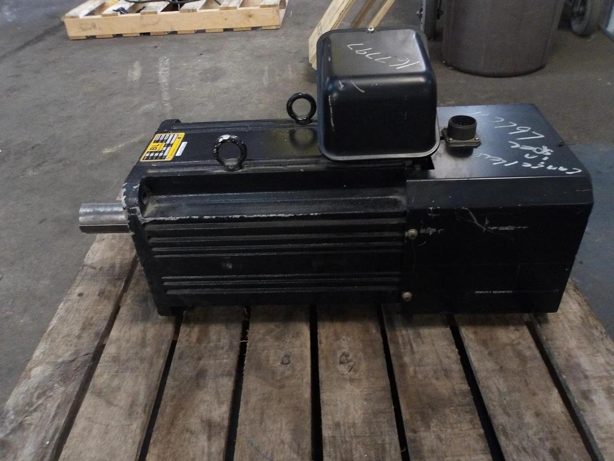 Used RELIANCE 6620802 BL SERVO MOTOR, 2000 RPM, 30 KW, #715226G USED