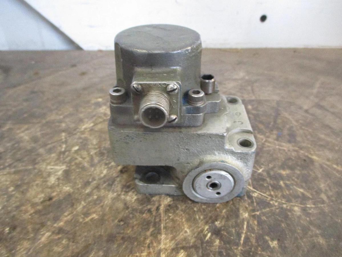 Used BENDIX 58V06-3A ELECTRO-HYDRAULIC SERVO VALVE, #8281016J USED