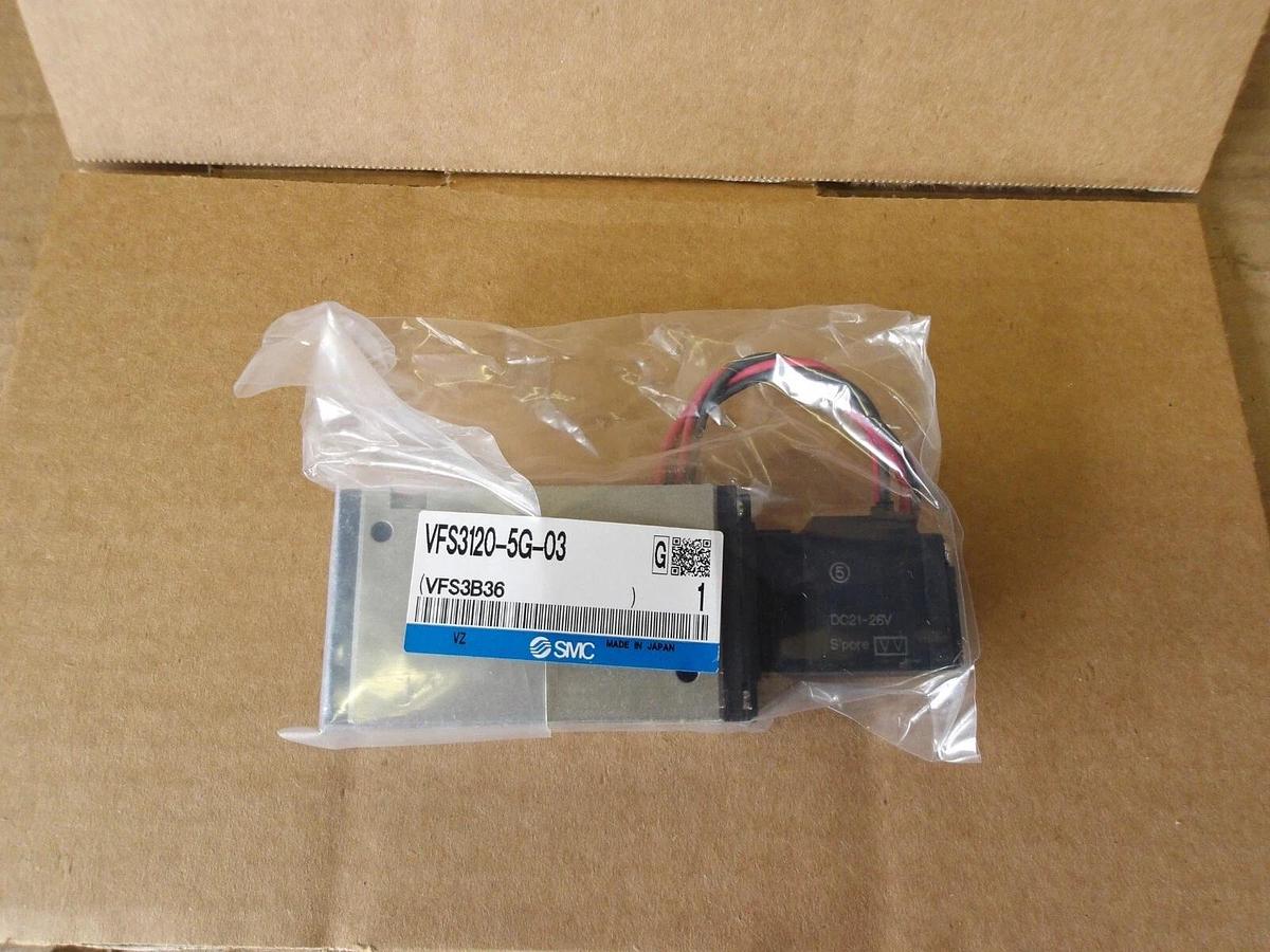 Used SMC VFS3120-5G-03 PNEUMATIC SOLENOID VALVE, #913915G NEW