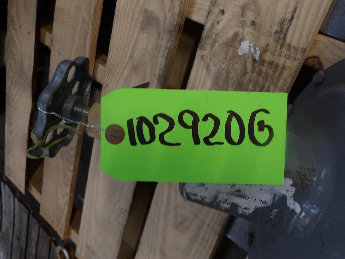 Used FISHER MR95LD PRESSURE REGULATOR 1", #102920G USED