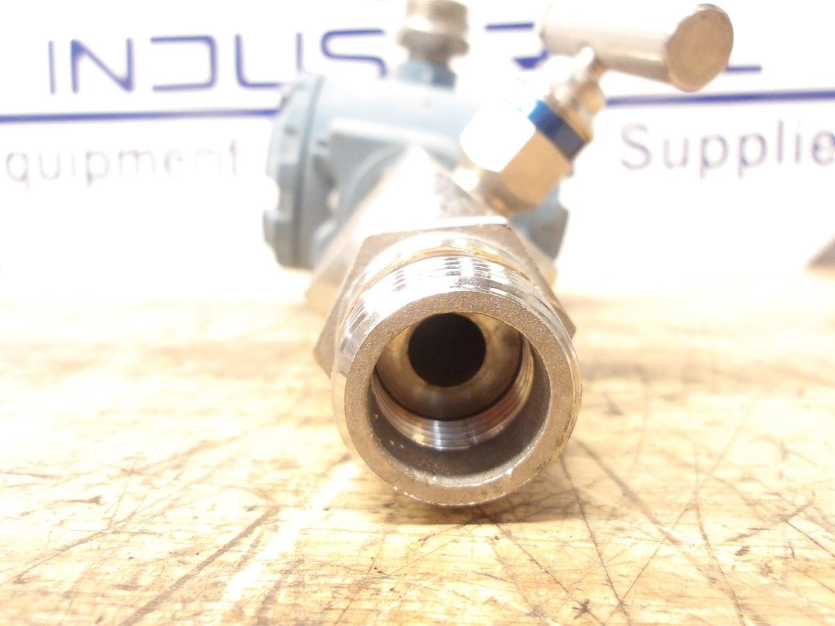 Used ROSEMOUNT 2088A1S22A1 PRESSURE TRANSMITTER