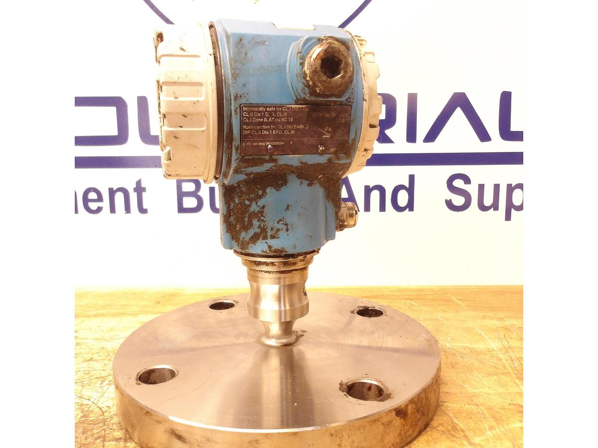 Used ENDRESS HAUSER PMP75-1UR93/0 CERABAR S PRESSURE TRANSMITTER