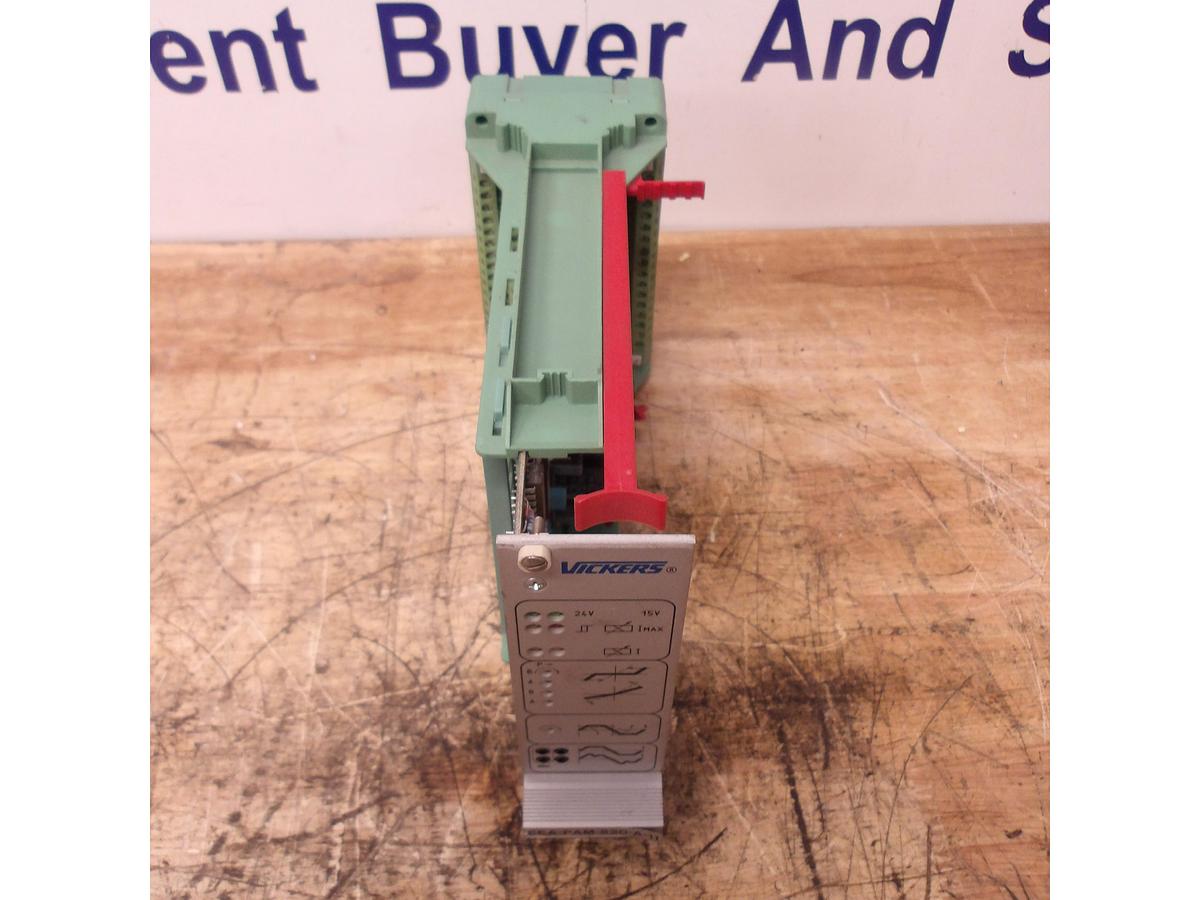 Used VICKERS EEA-PAM-520-A-11 CIRCUIT BOARD