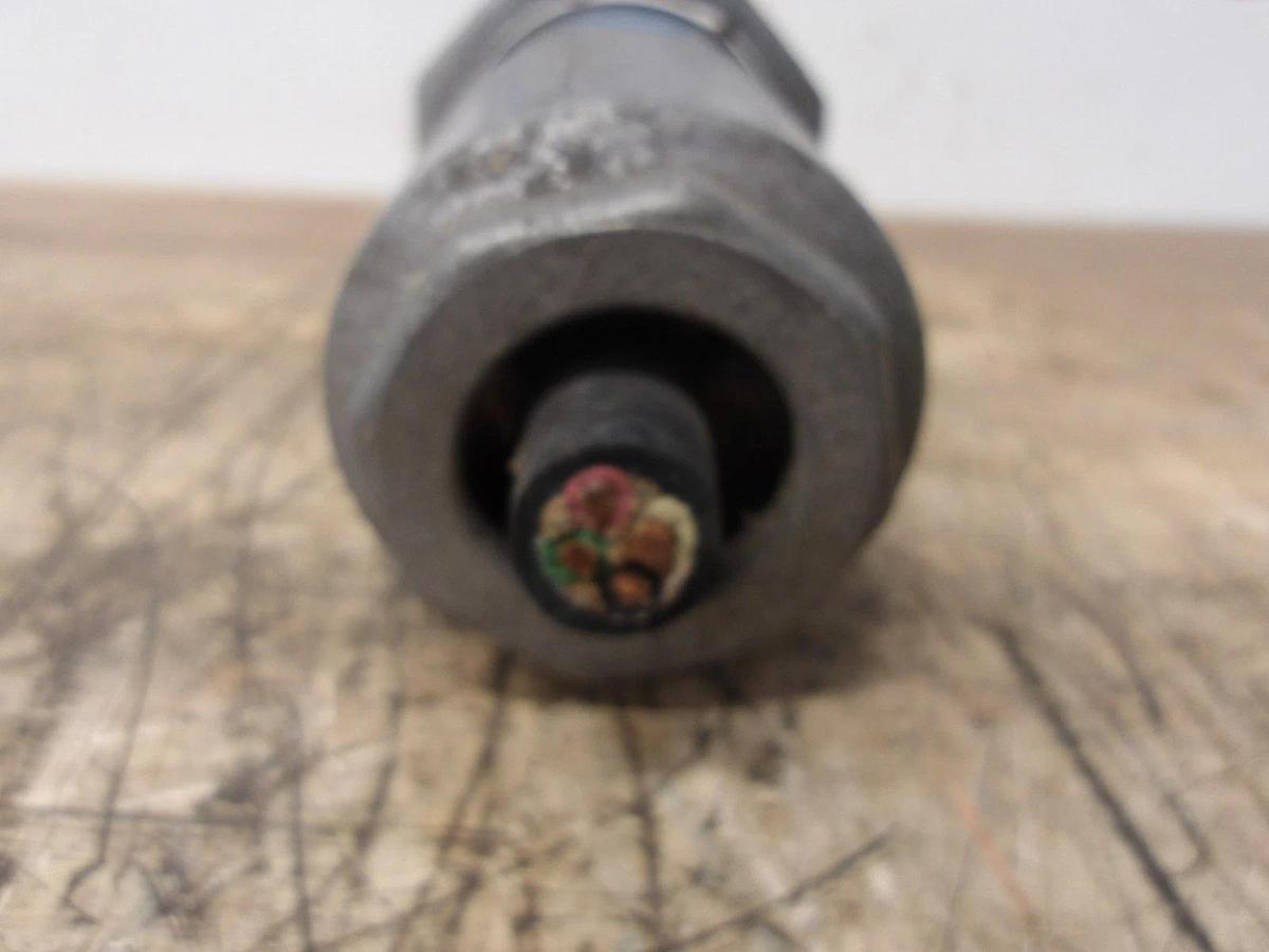 Used CROUSE-HINDS 30 AMP RECEPTACLE APJ3465, 250/600 V, #2131014G USED