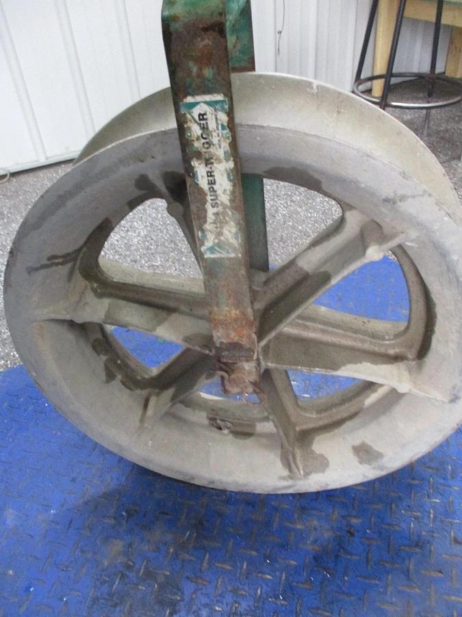Used GREENLEE 24" HEAVY DUTY SUPER-TUGGER 6124, #311852J USED