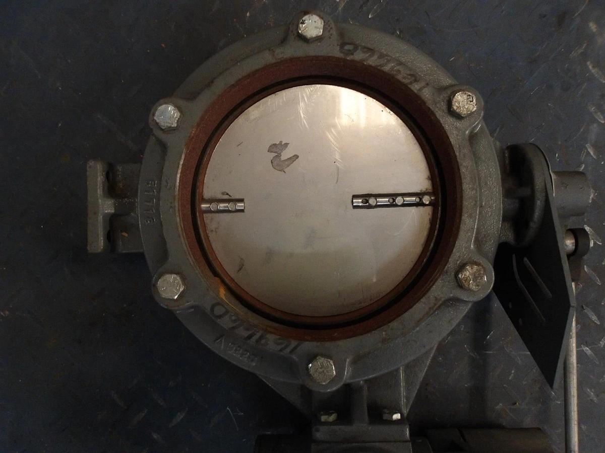 Used MAXON 8" BUTTERFLY VALVE 2-P 8M/733116, #620900G NEW