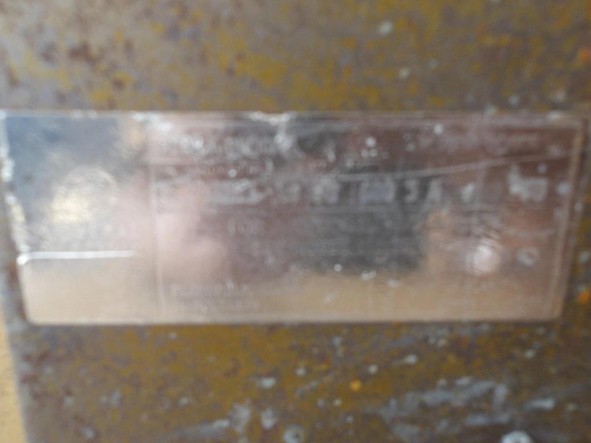 Used GE HC146 FUSEABLE BUSS PLUG, #620118G USED