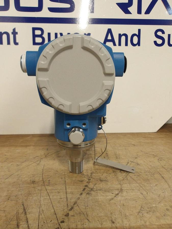 ENDRESS HAUSER CERABAR S PRESSURE TRANSMITTER PMC71, #92918G NIB