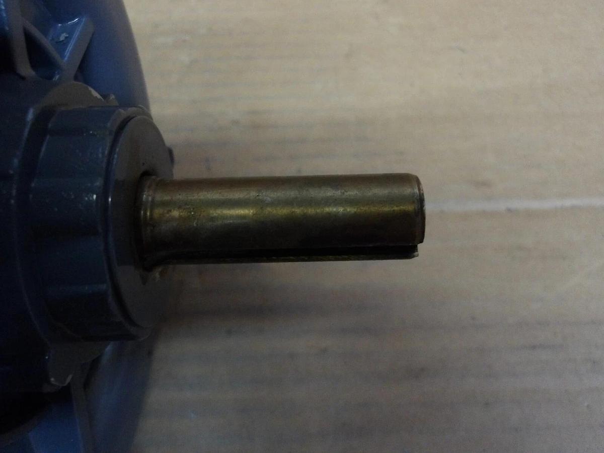 Used GOULD 2 HP DIRECT CURRENT MOTOR, FR K56, 3500 RPM, 100/30 V, #11141145G NEW