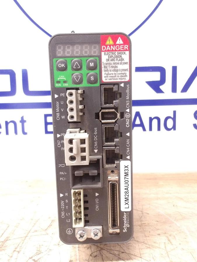 Used SCHNEIDER LXM28AU07M3X MOTION SERVO CONTROLLER, #33835G USED