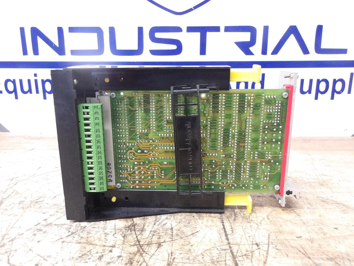 Used VICKERS EEA-PAM-571-A-14 PROPORTIONAL VALVE CIRCUIT BOARD