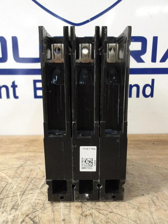 Used SIEMENS SENTRON 30 AMP BREAKER 240 V, #77119G NEW