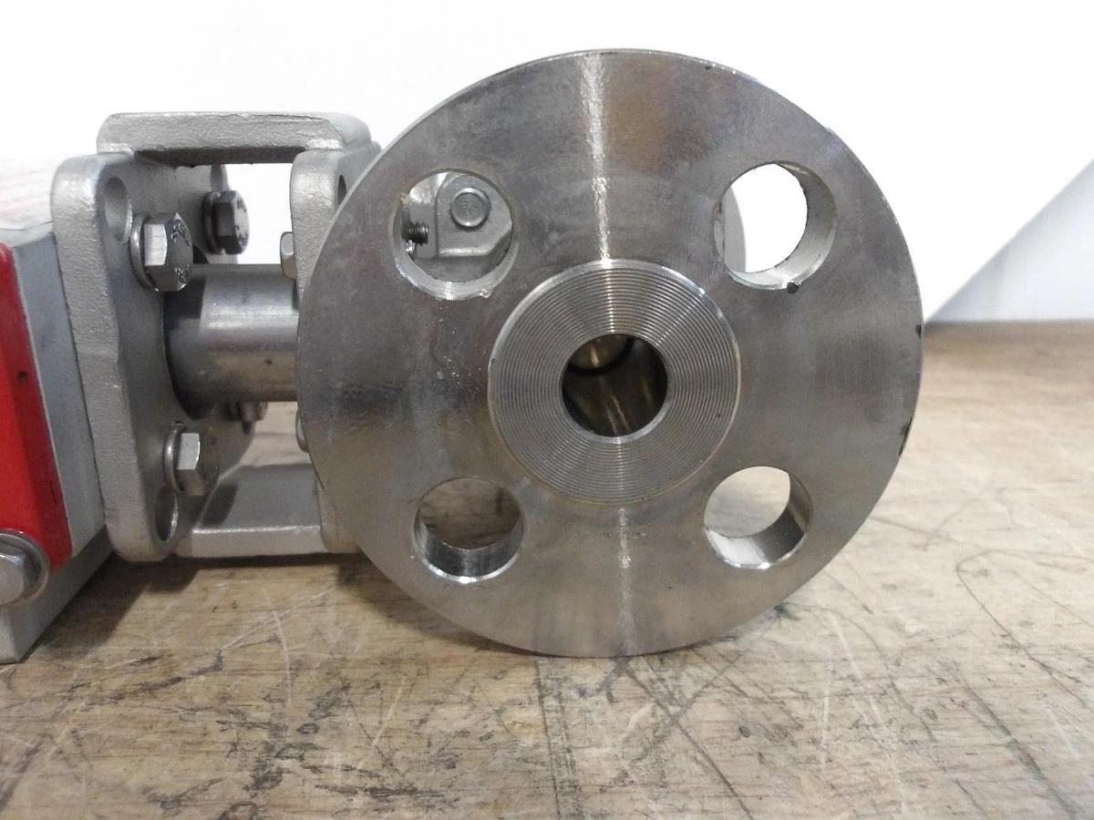 Used FLOW-TEK 1/2" S/S AUTOMATOR BALL VALVE & ACTUATOR, #851028G NEW