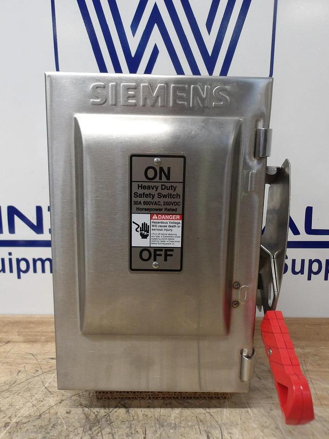Used SIEMENS 30 AMP S/S SAFETY SWITCH 600VAC/250VDC, #720108G NEW
