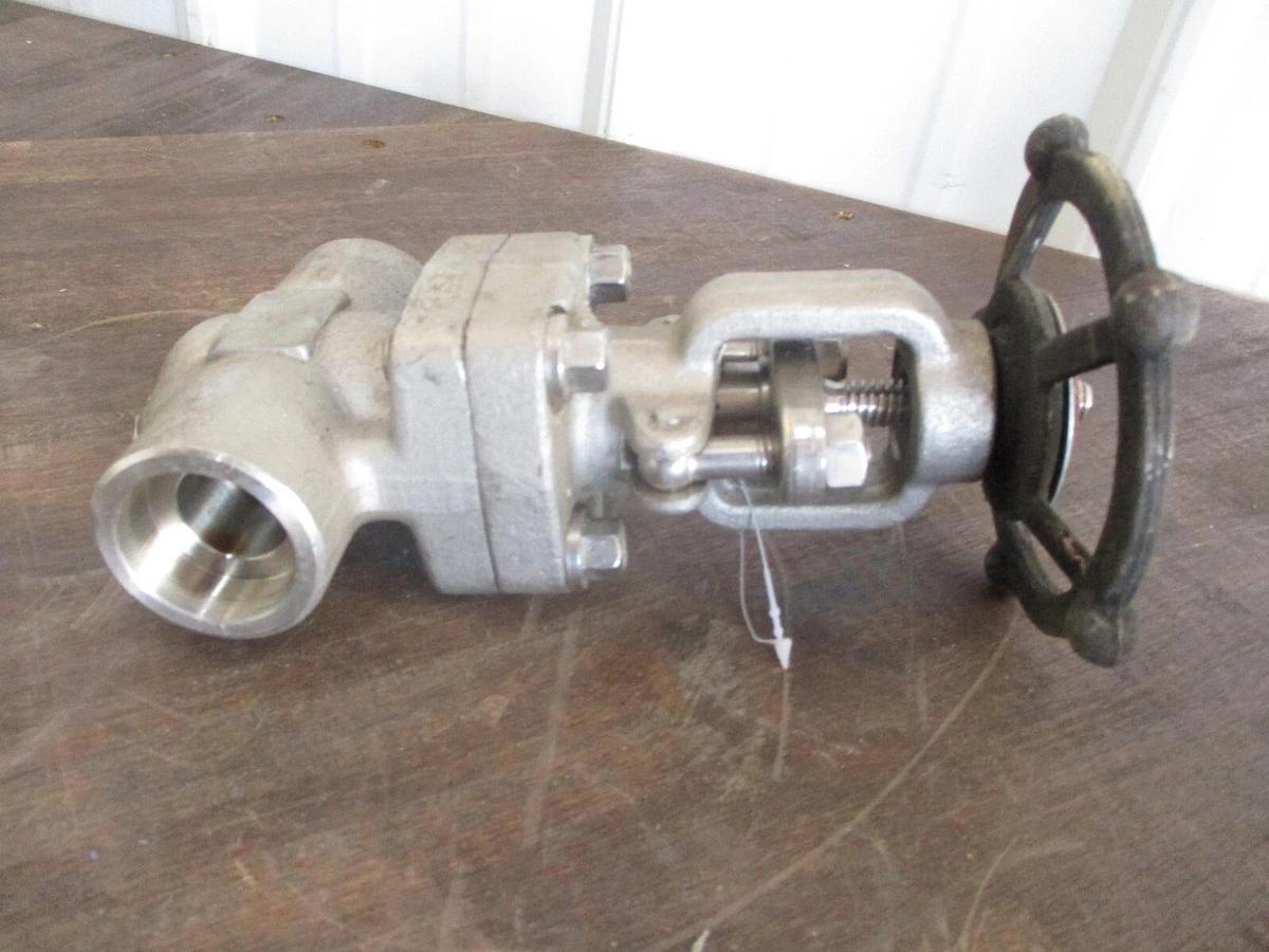 Used DATIAN 1" STAINLESS SOCKET GATE VALVE Z61H-150LB, #114330J NEW