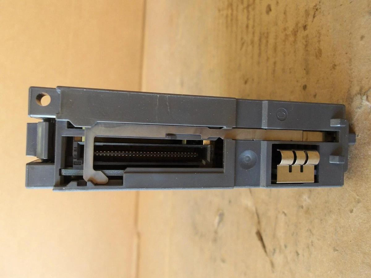 Used MITSUBISHI Q03UDECPU LOGIC CONTROLLER, #1111305G USED
