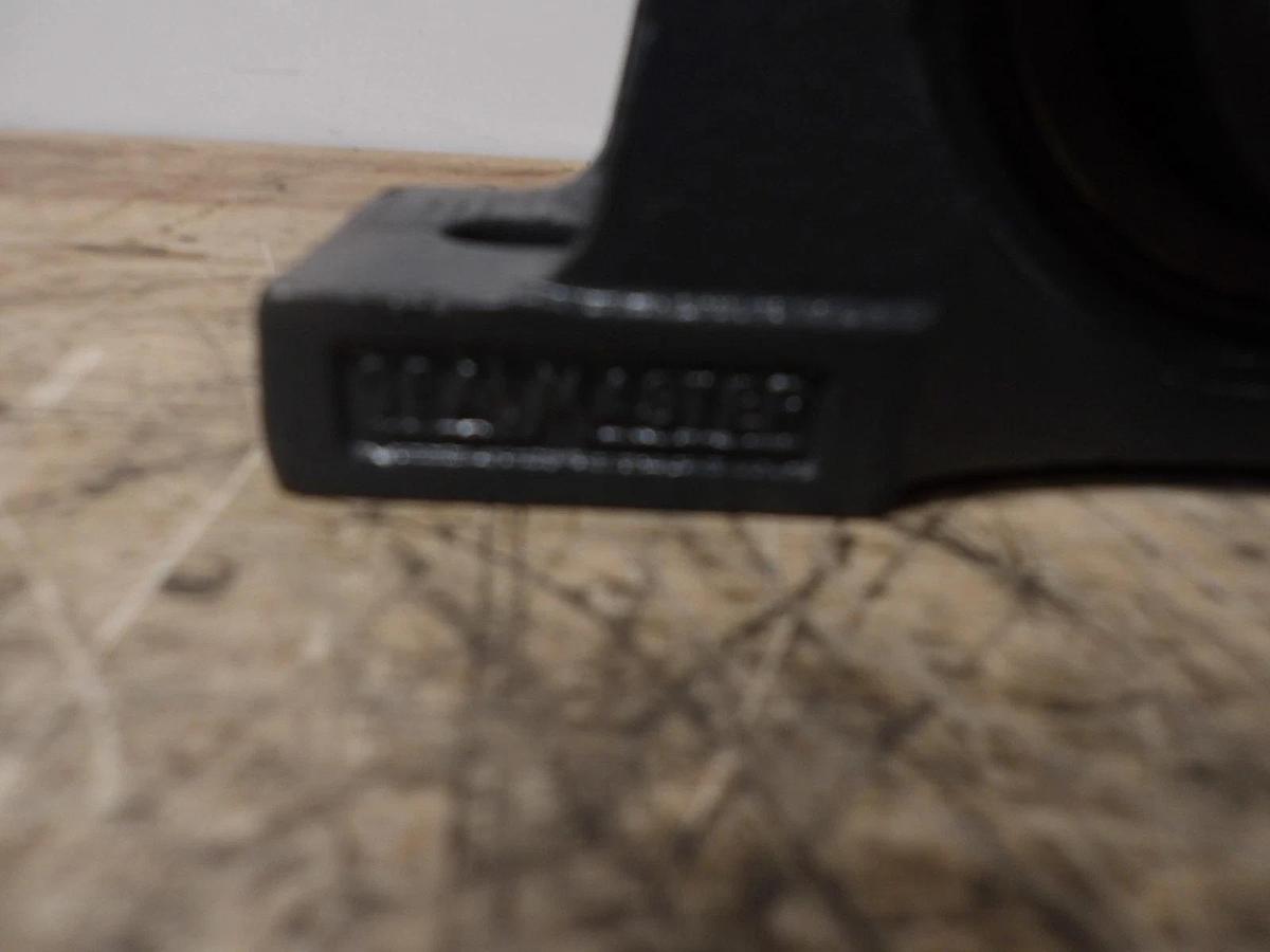 Used SEAL MASTER NP-28 PILLOW BLOCK BEARING 1-3/4", #7291150G NEW