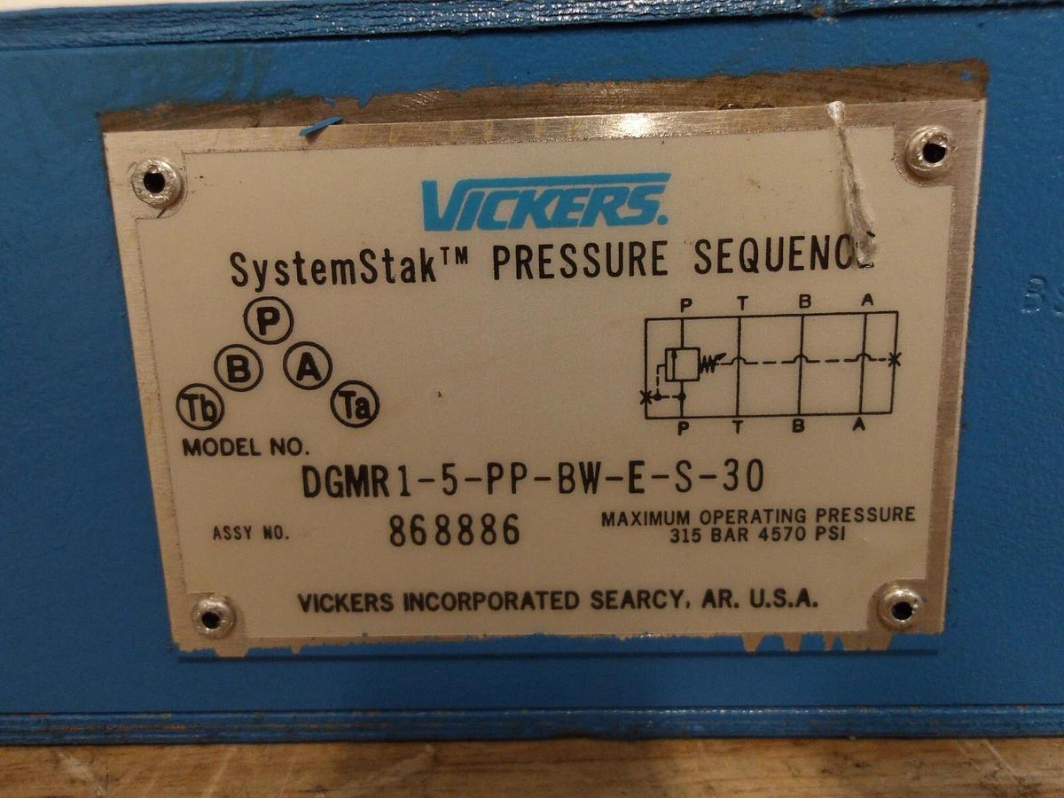 Used VICKERS DSMR1-5-PP-BW-E-S-30 SYSTEM STAK PRESSURE VALVE BLOCK, #63936G NEW