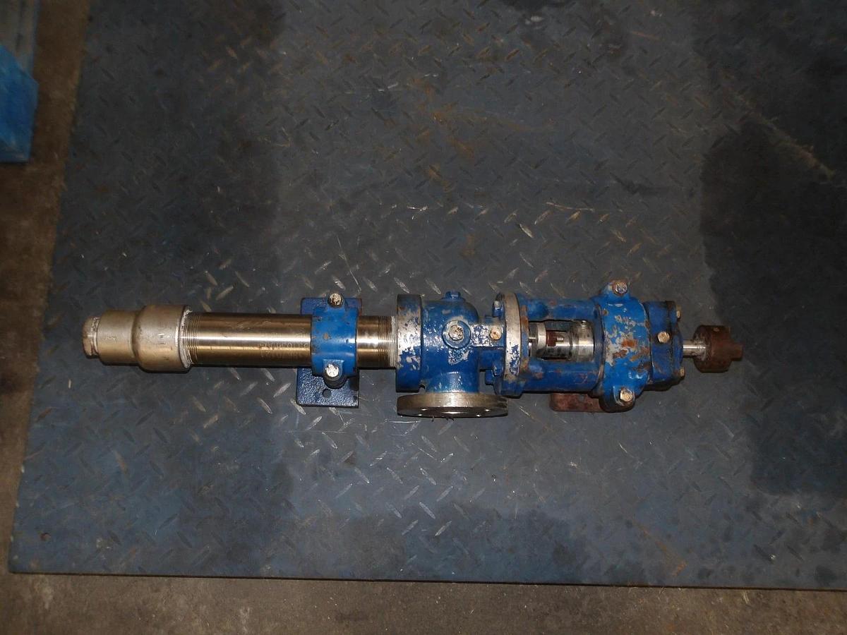 Used STAINLESS CAVITY PUMP 1-1/2" X 1" (NO TAG) #94224G USED