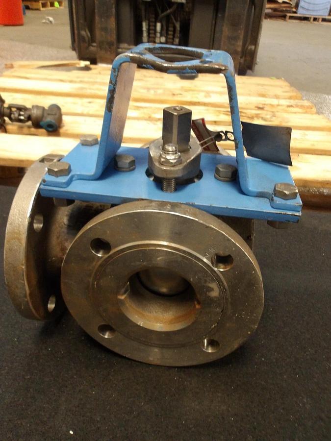 Used JAMESBURY 3" 3-WAY S/S BALL VALVE, #54134G NEW