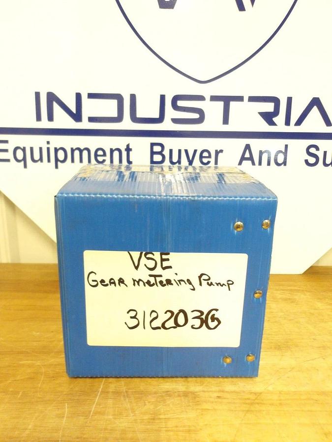 VSE VS02GP012V-12A11/3 GEAR METERING PUMP, #312203G NIB
