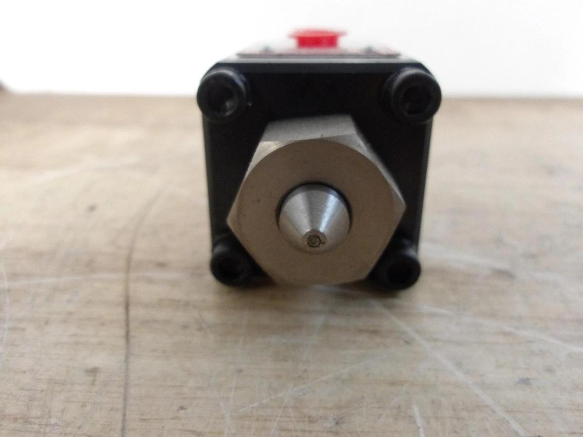 Used SEALANNT EQUIPMENT 2200-245-020-AA NO DRIP VALVE, #5221026G NEW