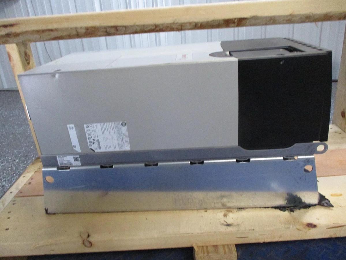 Used ALLEN BRADLEY POWERFLEX 755 DRIVE 150 HP, 20G1AN-D186JA0NNNNN, #331237J NEW